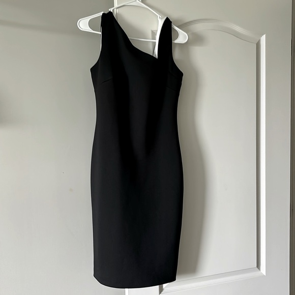 Calvin Klein Dresses & Skirts - Black and white Calvin Klein size 4 dress